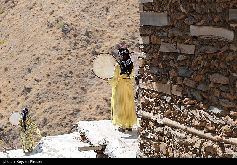 اجتماع بزرگ دف نوازان در کردستان