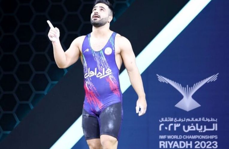 جوادی با قهرمانی در جهان سهمیه المپیک را بدست آورد