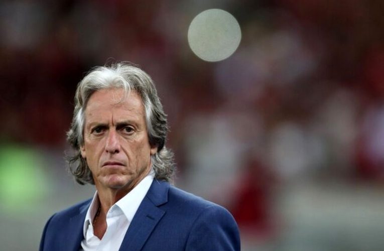 هواداران الهلال عربستان خواستار اخراج ژسوس شدند