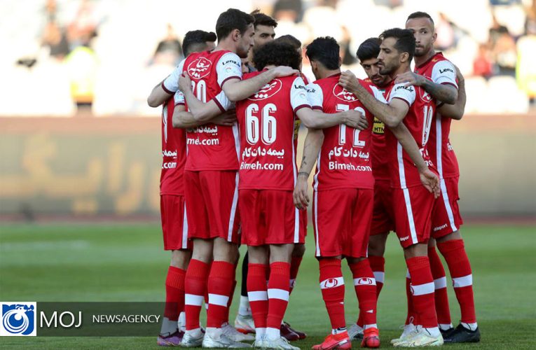 جلسه طولانی مدت یحیی گل‌محمدی با بازیکنان پرسپولیس ادامه دارد