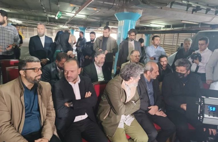 بازدید رئیس صداوسیما از پشت صحنه سریال «ترور» حاج قاسم