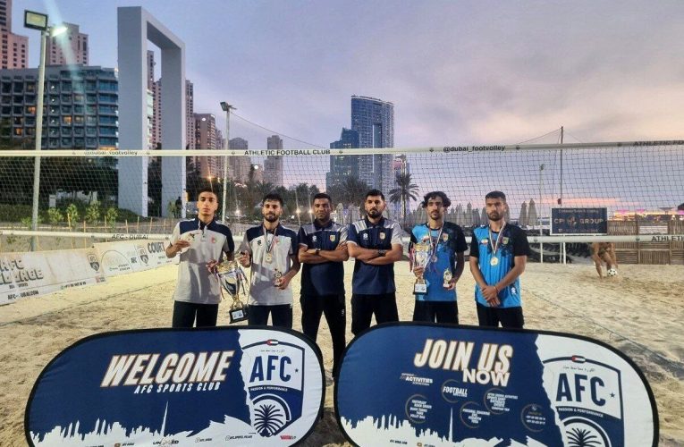 تیم ملی بزرگسالان ایران در رقابت‌های فوتوالی امارات قهرمان شد