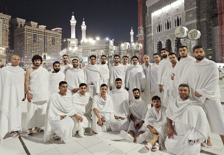 پرسپولیسی‌ها به بعد از زیارت خانه خدا به ایران بازگشتند+ عکس