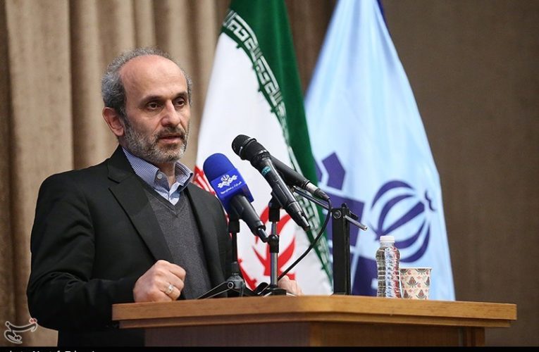 جبلی: شب نامه نویسی علتنمی بشود ما از عهدی که با رهبری و مردم برای تحول بسته ایم مختصر بیاییم
