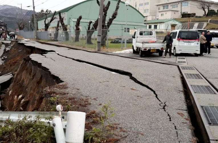 زلزله ۷.۶ ریشتری ژاپن خط ساحلی برخی مناطق را ۲۰۰ متر جابه‌جا کرده است