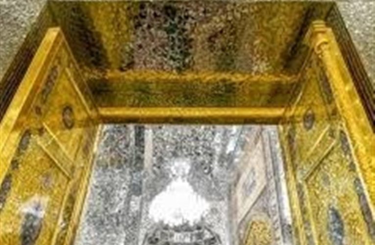 رادیو فرهنگ و خاطره بانوی کالیفرنیایی در حرم امام رضا(ع)_تاشکن