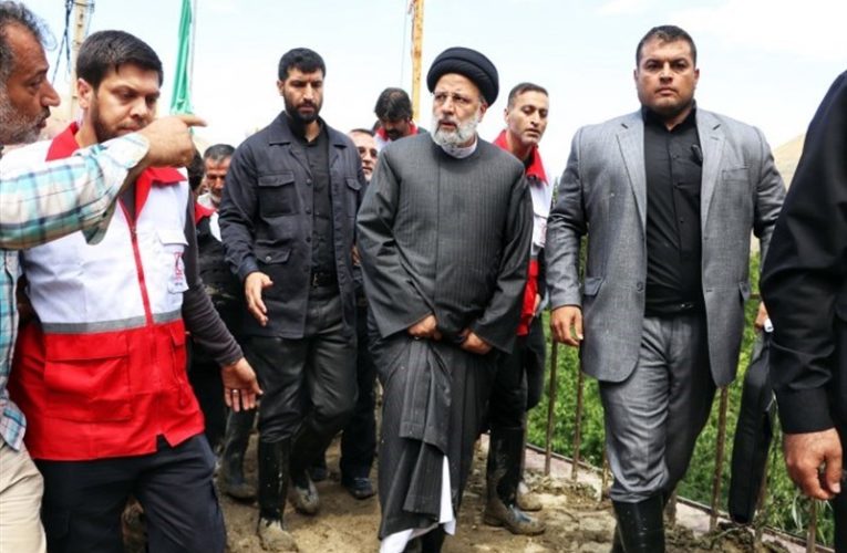 کتاب هایی درمورد رئیس جمهور شهید را از رادیو بشنوید_تاشکن