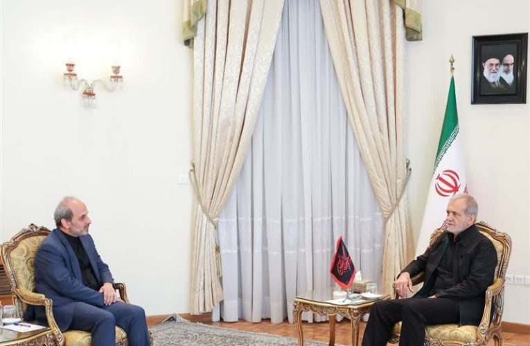 جبلی در دیدار پزشکیان: صداوسیما آماده همکاری با دولت است_تاشکن