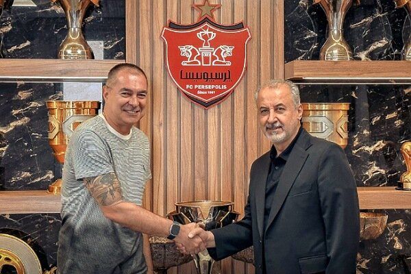 مربی دروازه‌بانان پرسپولیس قراردادش را تمدید کرد_تاشکن