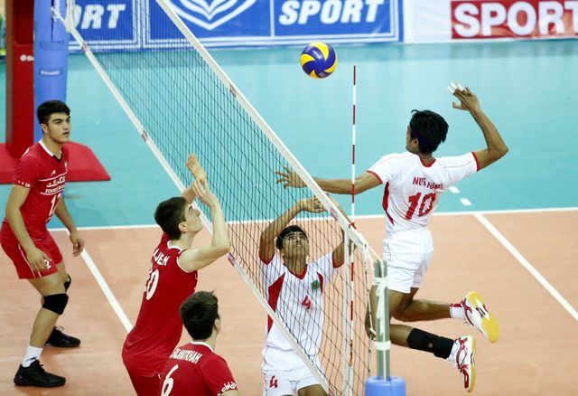 نوجوانان والیبال ایران روبه رو چین ناکامی خوردند_تاشکن