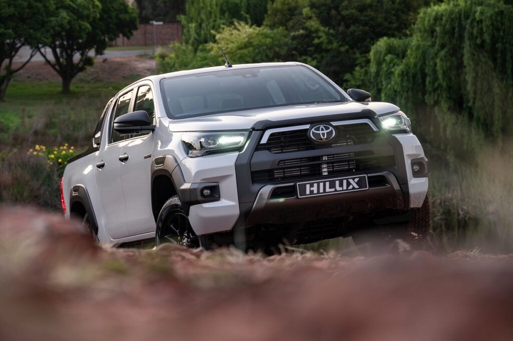 بهترین ماشین خارجی در ایران_تاشکن 27 تویوتا هایلوکس