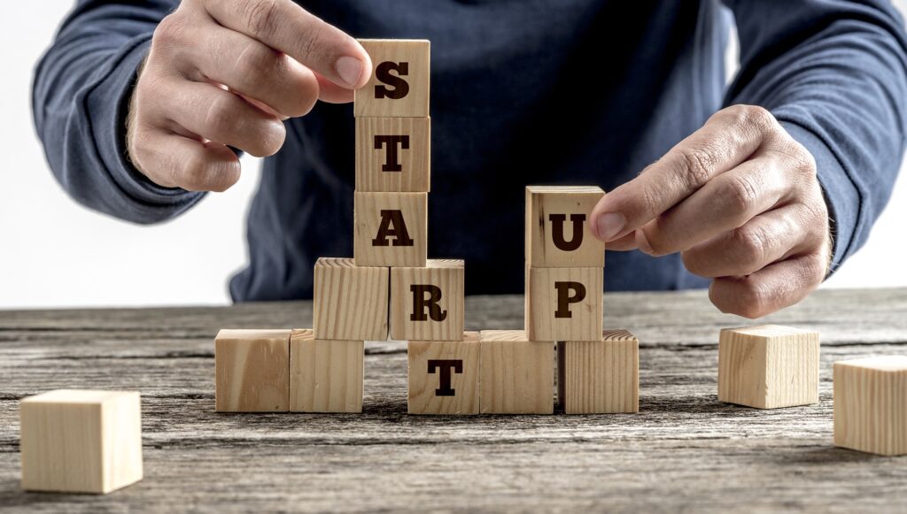 استارتاپ چیست؟ نحوه راه اندازی انواع استارتاپ و شرکت نوپا