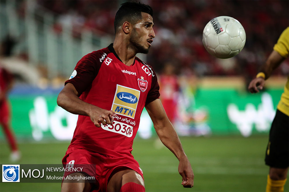 صدور کارت بازی علی علیپور