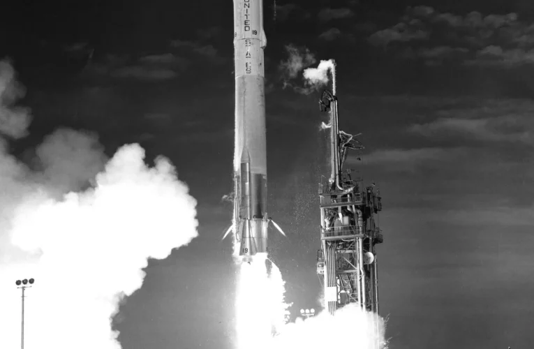 مارینر ۷ به جو مریخ رسید_تاشکن