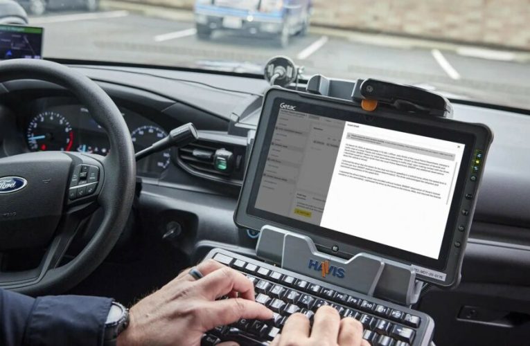 پلیس آمریکا اکنون از هوش مصنوعی برای نوشتن گزارش‌ها منفعت گیری می‌کند_تاشکن