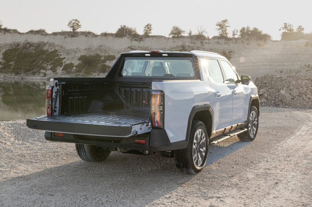 فورد F-150 لایتنینگ چینی