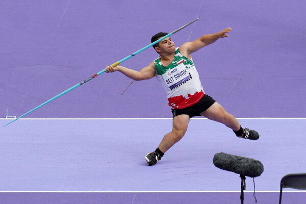 «بیت‌سیاح» مدال طلای مسابقات پرتاب نیزه را دریافت کرد_تاشکن