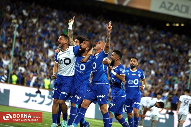 نکونام هنوز به ترکیب دلخواهش نرسیده است/ استقلالی‌ها به این حجم از حواشی عادت دارند