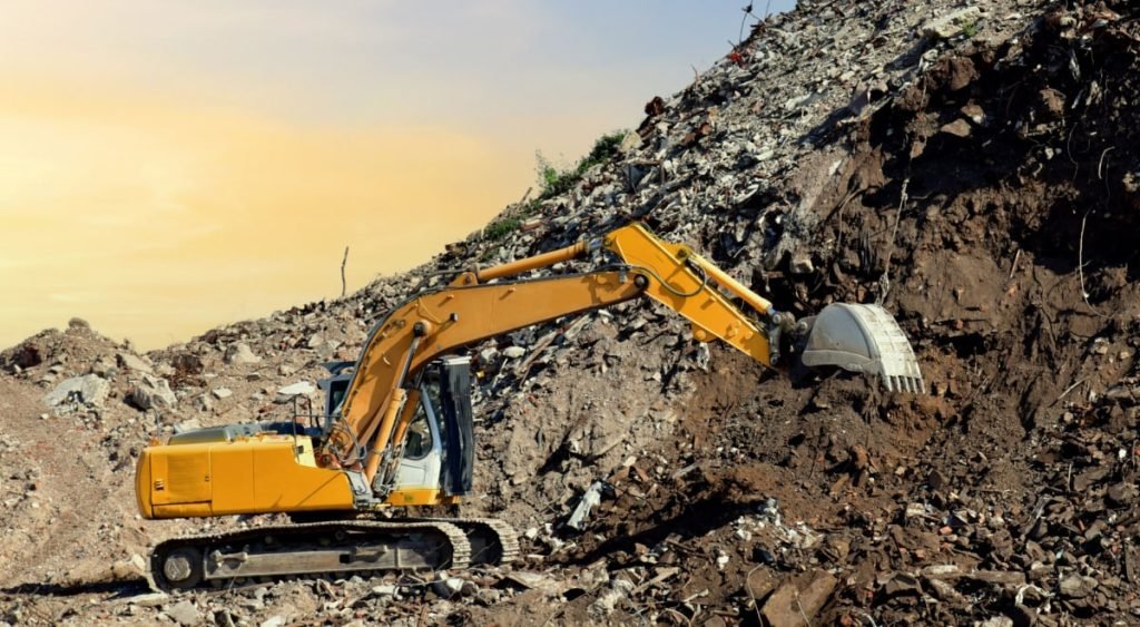 1729175555 94 تلاش برای نجات 7500 بیت‌کوین دفن‌شده در زباله‌ها تاشکن