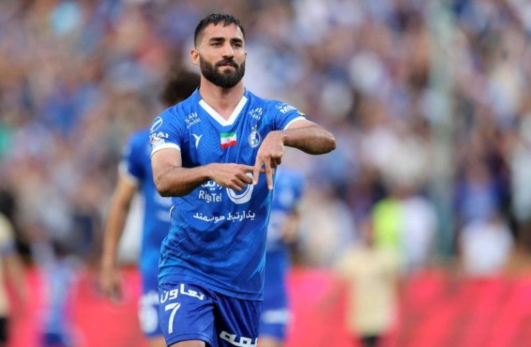 مهرداد محمدی ۳ ماه در استقلال خانه‌نشین شد_تاشکن