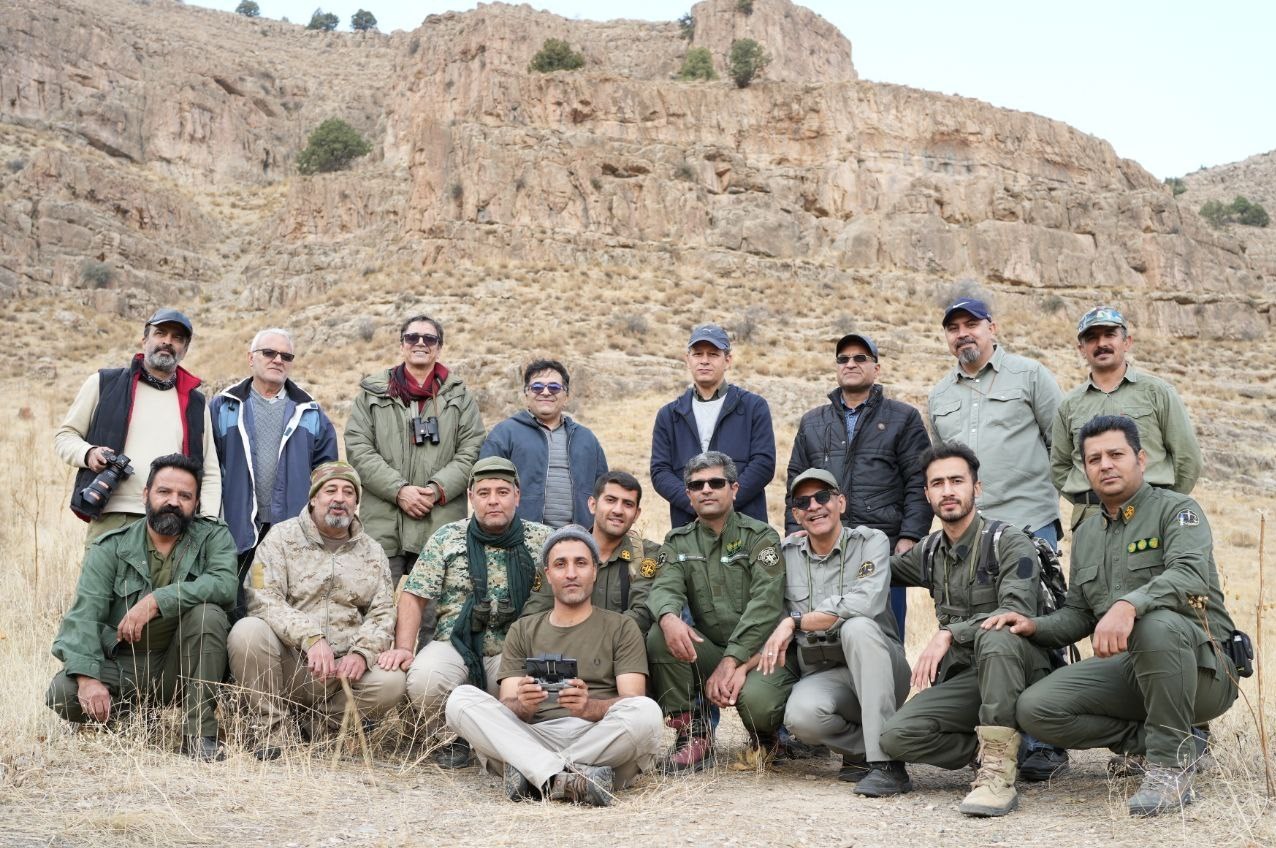 تصاویر مستند و دیدنی از "پلنگ ایرانی" در قلب جهان!_تاشکن 23 مستند , سینما , تلویزیون ,