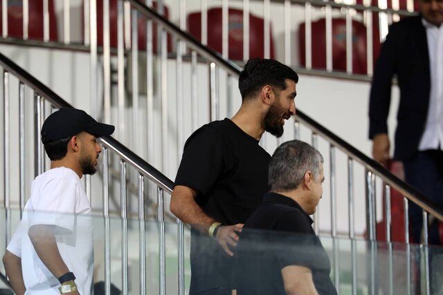 دیدار تراکتور- الوکره تماشگران اختصاصی‌‌ای همانند مغانلو و قائدی داشت_تاشکن