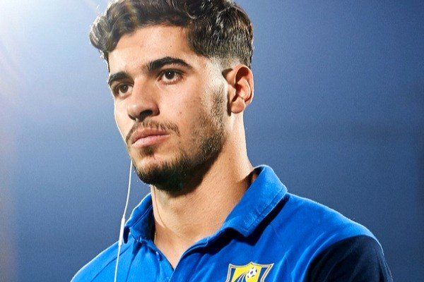 فقط به صعود در جام جهانی فکر می‌کنیم_تاشکن