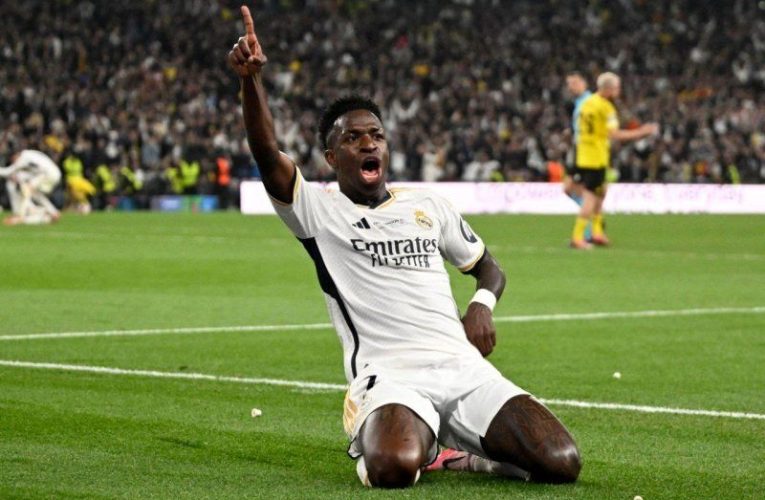 محرومیت یک‌ماهه وینیسیوس رئال مادریدی از فوتبال جهان_تاشکن