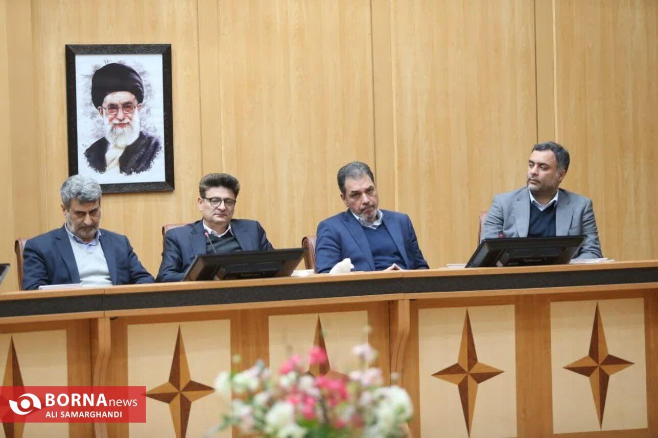 استاندار گیلان: با اعطای مجوز واردات به کارخانههای چای اقتصاد داخلی بهصرفه میشود 26 جلسه شورای گفتوگوی دولت و بخش خصوصی استان گیلان