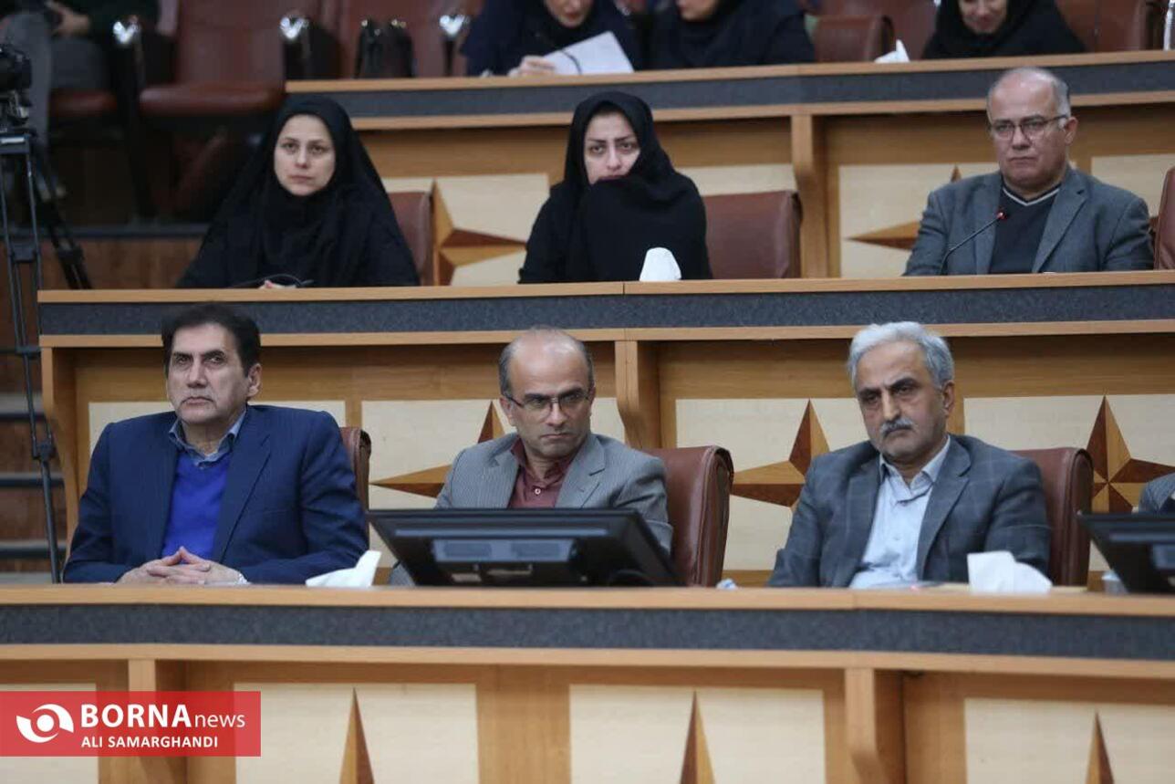 استاندار گیلان: با اعطای مجوز واردات به کارخانههای چای اقتصاد داخلی بهصرفه میشود 29 جلسه شورای گفتوگوی دولت و بخش خصوصی استان گیلان