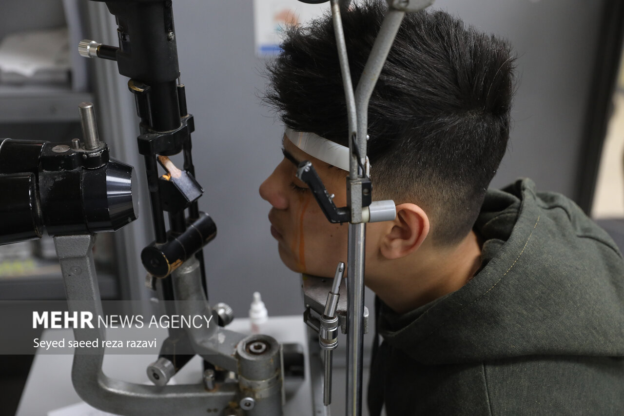 روایت نابینا شدن بیماران؛ از سکوت ۳ ماهه مسئولان تا انتظار برای برخورد با خاطیان - خبرگزاری مهر | اخبار ایران و جهان