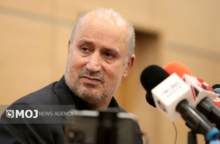 باید در او گفت و گو سقف بودجه برای باشگاه ها دخالت می‌کردیم_تاشکن