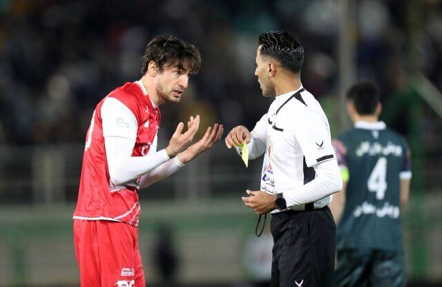 داور بازی ذوب آهن و پرسپولیس محروم شد_تاشکن