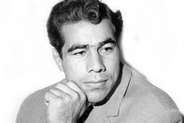 رونمایی از عکس‌های دیده نشده جهان پهلوان تختی_تاشکن