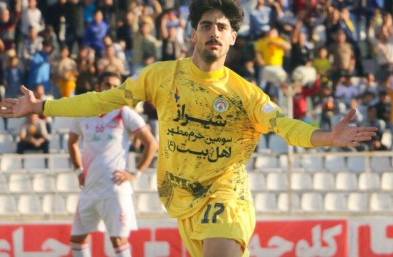 از گلزنی روبه رو تیم بزرگی همانند پرسپولیس خوشحالم/ قربانی چیزی از مربیان بزرگ لیگ کم ندارد_تاشکن