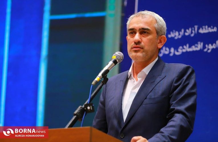 “مناطق آزاد” شاهراه گسترش اقتصادی سرزمین می باشند / واگذاری اختیارات مسوولان امور مالیاتی و بانک‌ها به سطوح استانی _تاشکن