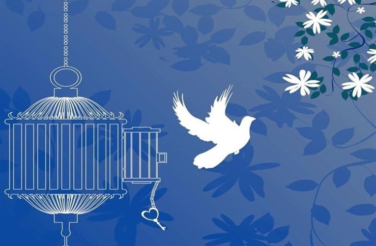 بازدید دادستان تهران و ۱۴۵ نفر از قضات استان از ندامتگاه‌های تهران/ آزادی ۱۷۵ زندانی با مرخصی آخر حبس_تاشکن